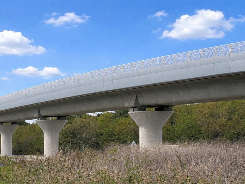 étude de corniche pour pont
